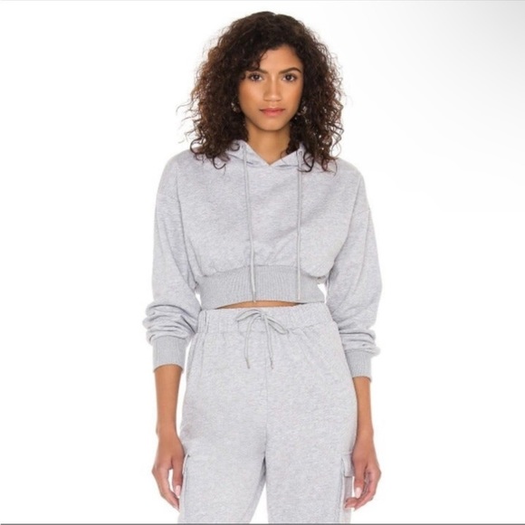 NWT Revolve Superdown Angelia Cropped Sweatshirt - Picture 1 of 10